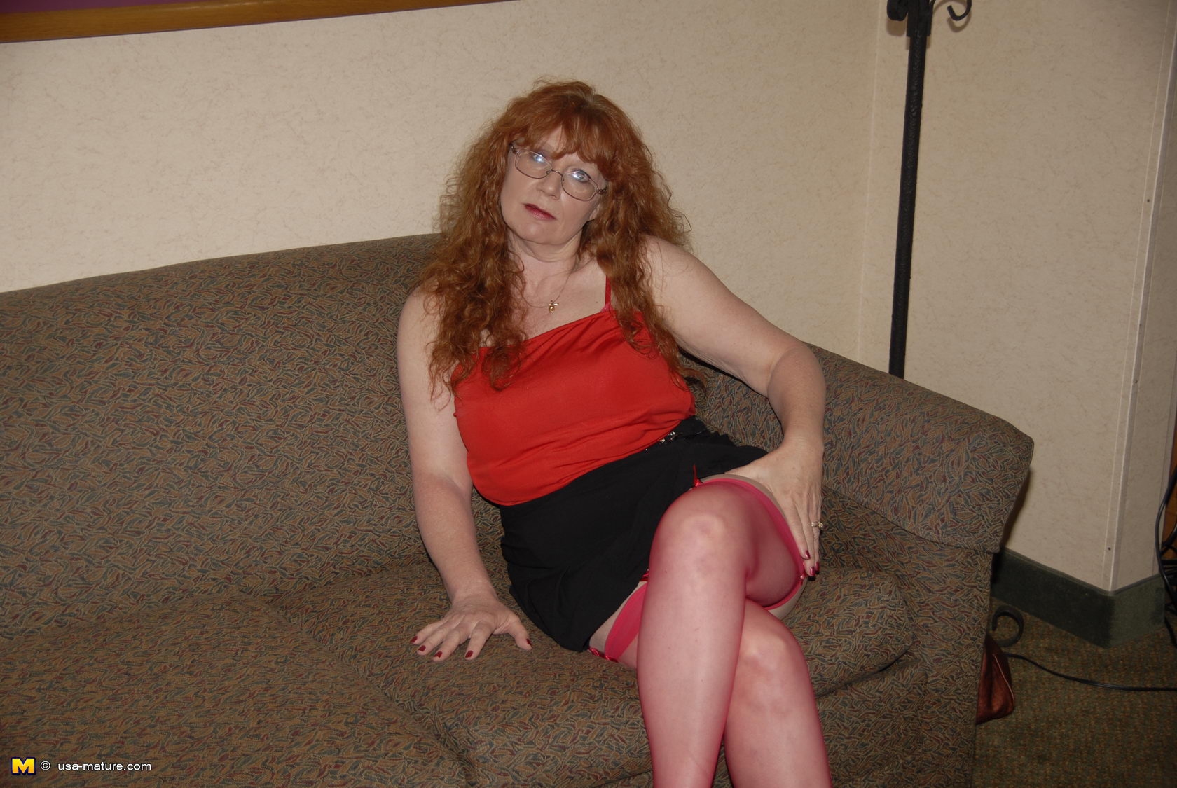 Mature Old Redhead MILF Giving Blowjob - Image Gallery #17866