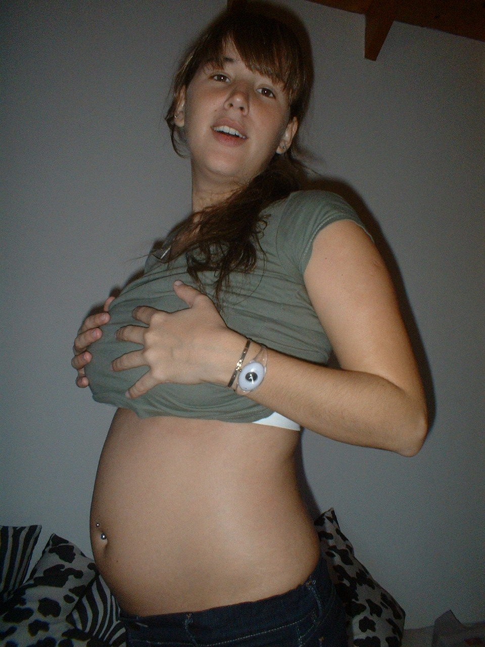 Amateur Nonnude Teen Girlfriend Wearing Jeans