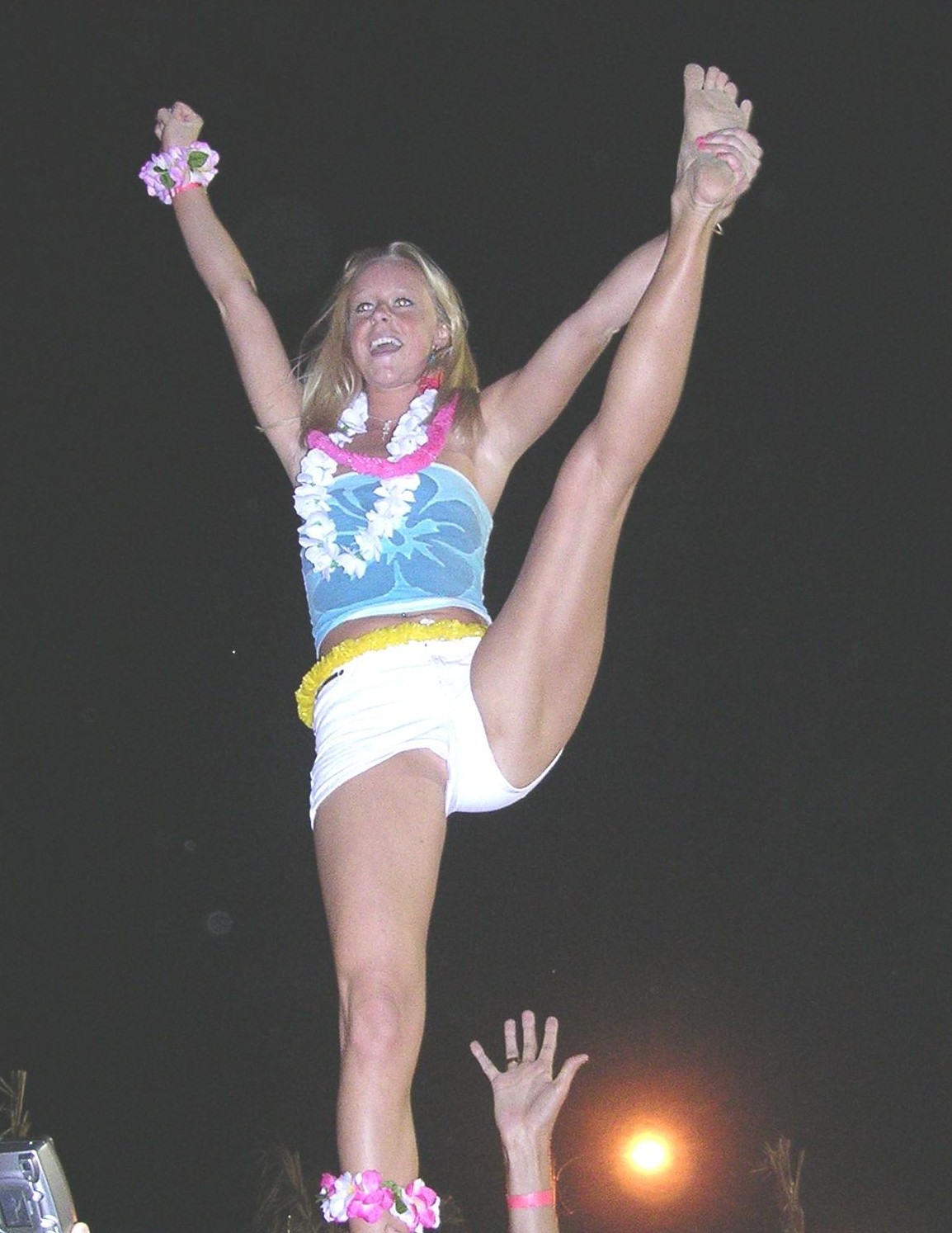 Mixed Set of Cheerleaders with Cameltoe - TGP gallery #5358